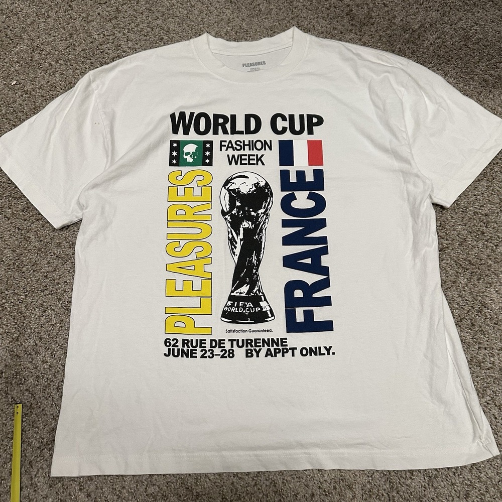 Pleasures Mens World Cup Fashion Week France XL White Preowned Graphic Tee